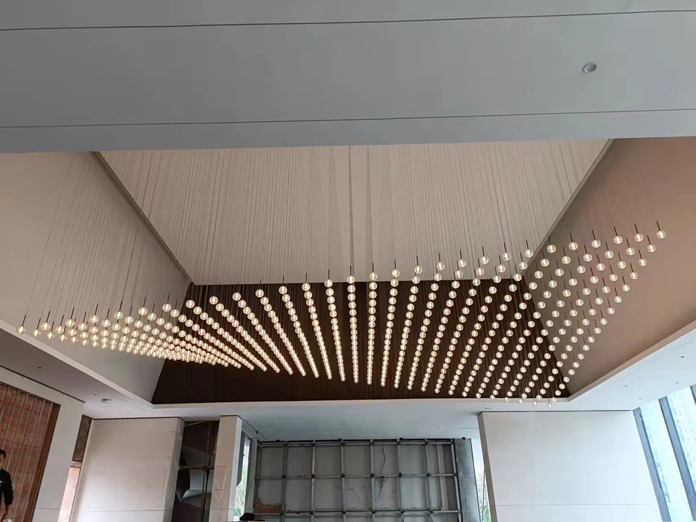 Customized lighting installation in the lobby of Shanghai Business Center in 2022 (3)