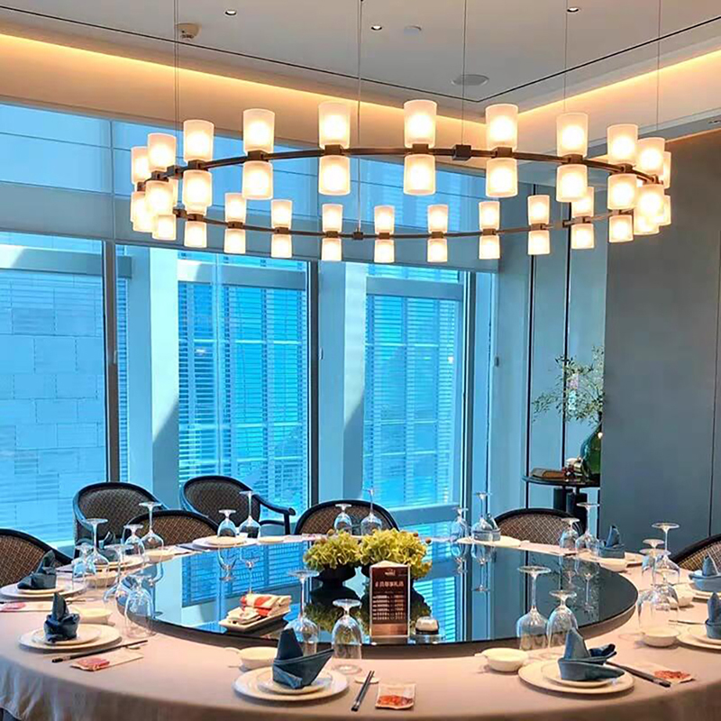 Customization of restaurant lights in hotel dining areas (5)