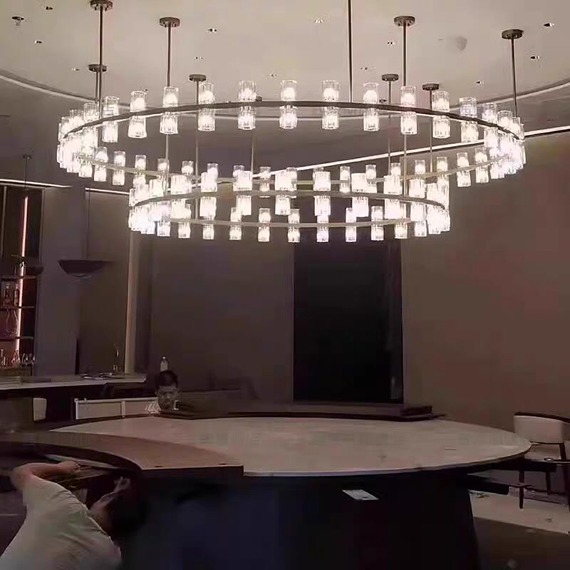 Customization of restaurant lights in hotel dining areas (8)