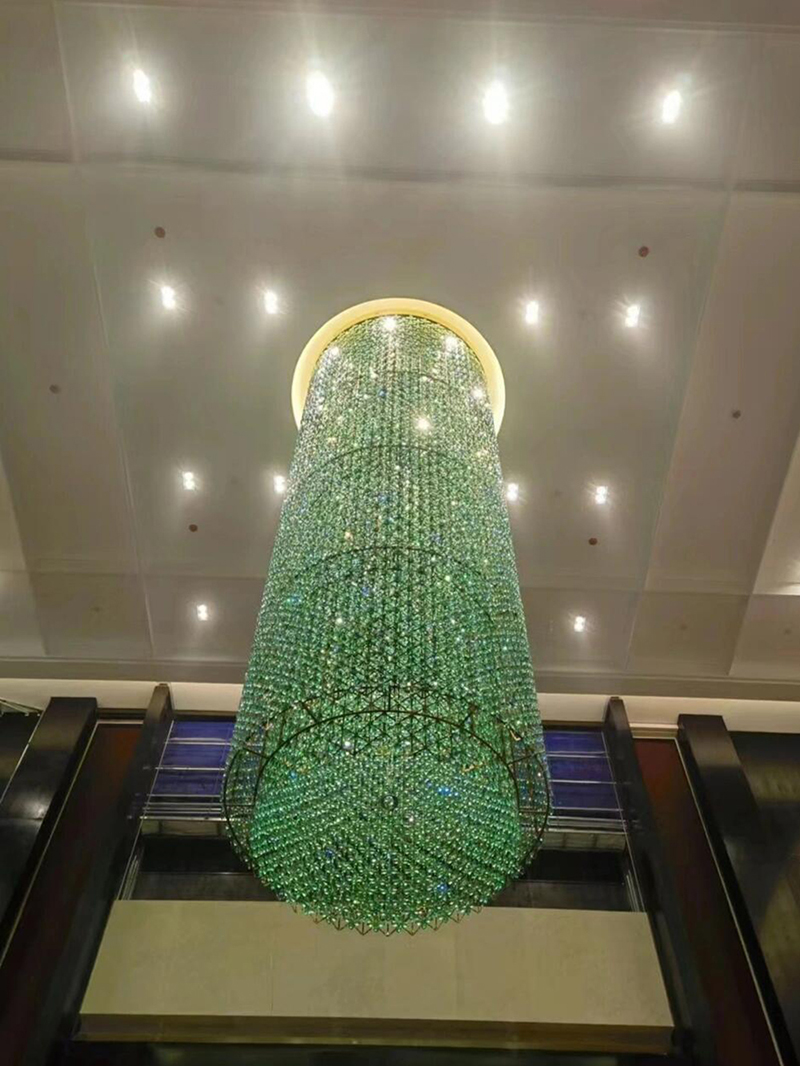 Display of medieval color matching in hotel lobby design (3)