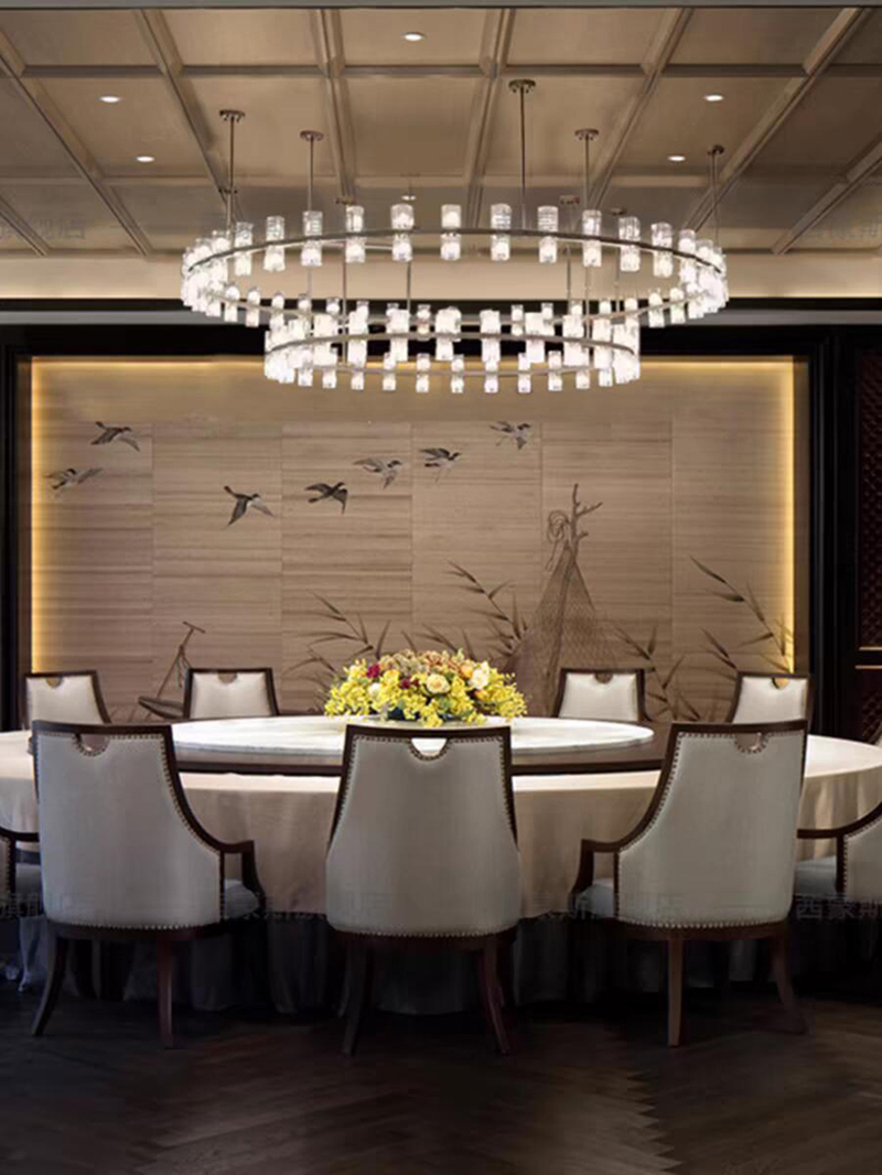 Customization of restaurant lights in hotel dining areas (6)